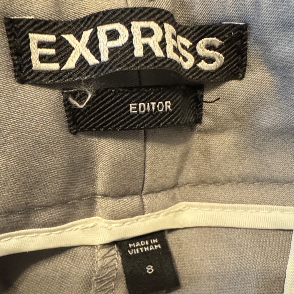 Express Gray Shorts - Picture 5 of 6